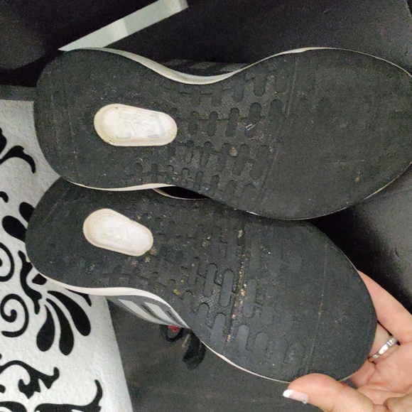 Kids Adidas running shoes with cloudfoam - Picture 3 of 7